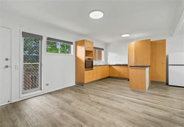 41-05 29th Street 3