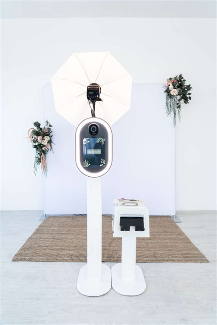 A 360 prohot booth was introduced to people in the township and the TikTok video showed their poses