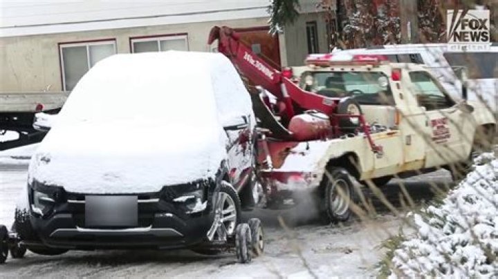 A car is towed away from crime scene in Moscow, Idaho Fox News Video