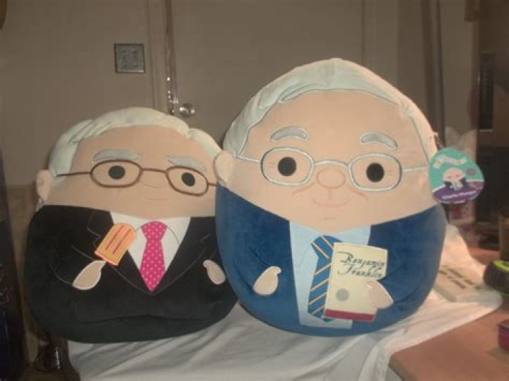 A Warren Buffett Squishmallow