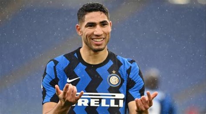 Achraf Hakimi Height, Bio, Net Worth, Age, Affairs