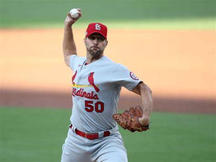 Adam Wainwright Net Worth
