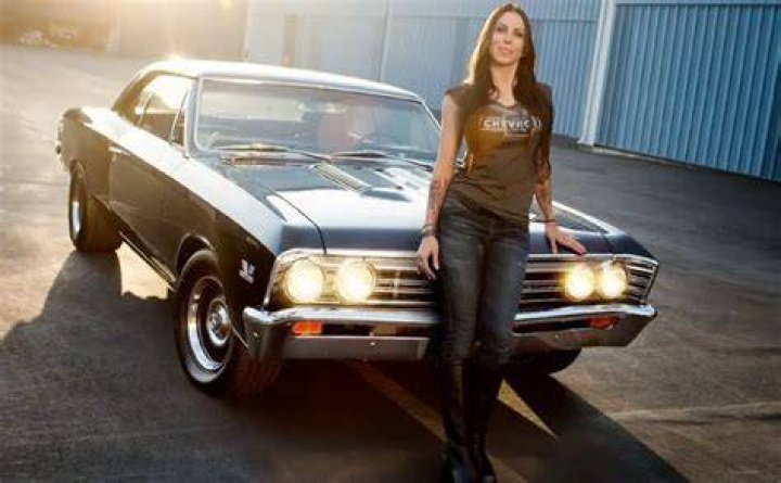 Alexis Dejoria weight