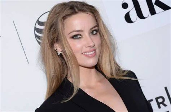 Amber Heard Age, Net worth: Bio-Wiki, Partner, Weight, Kids