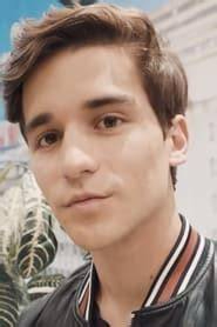 Andrés de la Mora Fan Casting