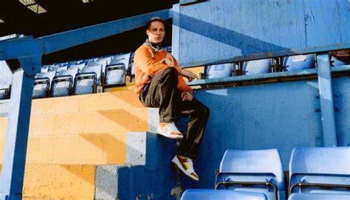 Antony's net worth, salary, contract, house, cars, age, stats, dating history, Ajax, trade rumours