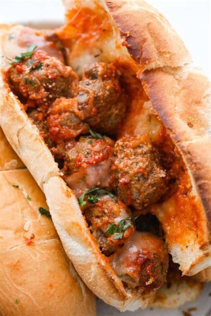 Best homemade meatball sub recipe with garlic bread