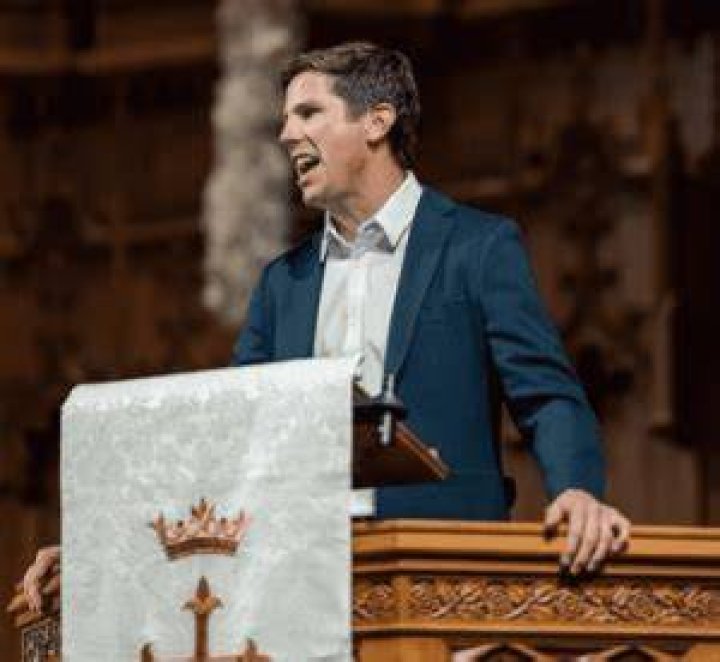 Bryan Dunagan Age And Wikipedia: All You Need To Know About The Senior Pastor's Family And Net Worth