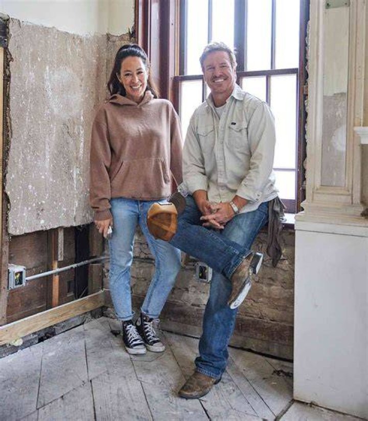 Chip Gaines Gets into Character for the Premiere of 'Fixer Upper The