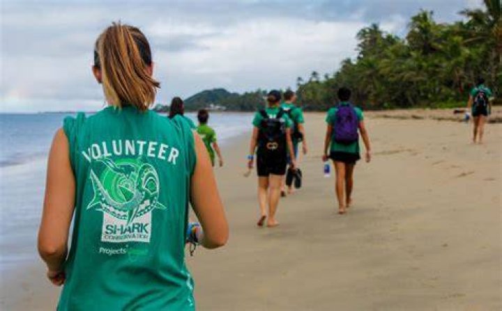 Computer Training Volunteer Abroad Programs