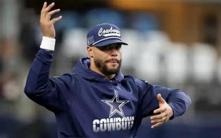 Dak Prescott: net worth, age, girlfriend, stats, injury, salary, jersey, profiles Dak Prescott: net worth, age, girlfriend, stats, injury, salary, jersey, profiles