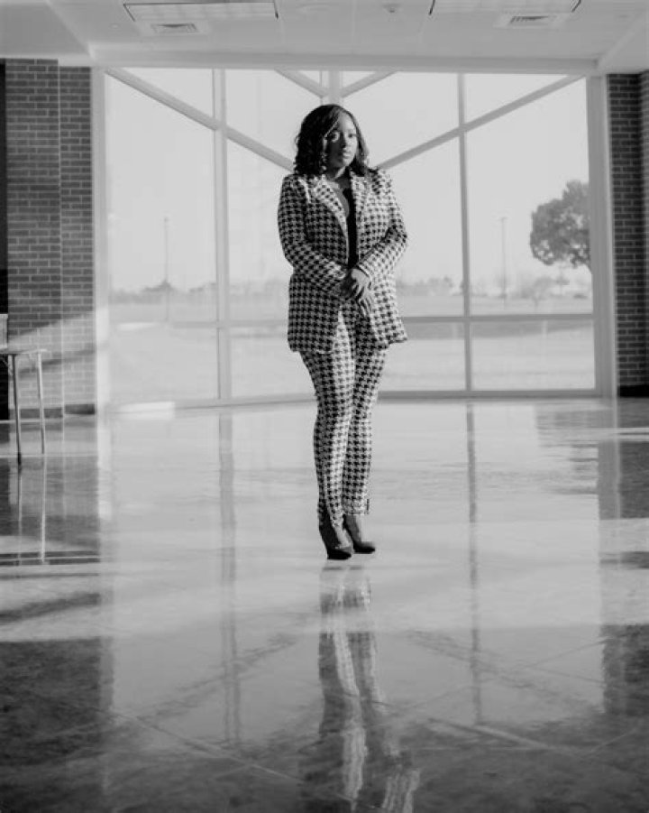 Dallas Runoff Will Determine Heir to Powerhouse EBJ&rsquo;s Seat in Congress