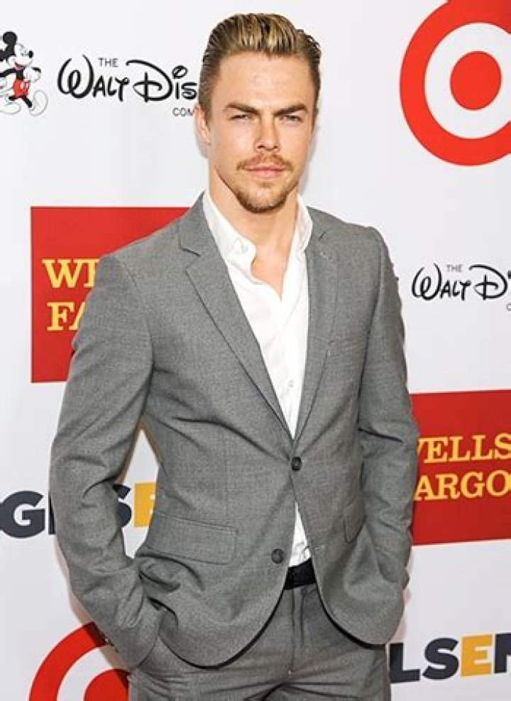 Derek Hough weight