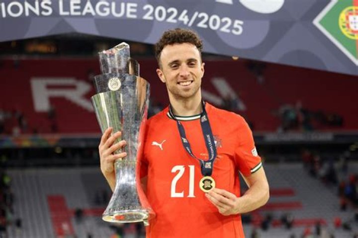 Diogo Jota's age, stats, contract, Instagram, injury, height, net worth in 2022, and more