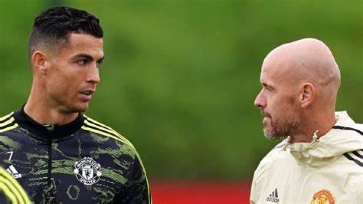 Football: Cristiano Ronaldo to leave Manchester Utd after explosive interview