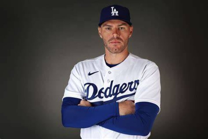 Freddie Freeman's net worth, stats, contract, house, cars, wife
