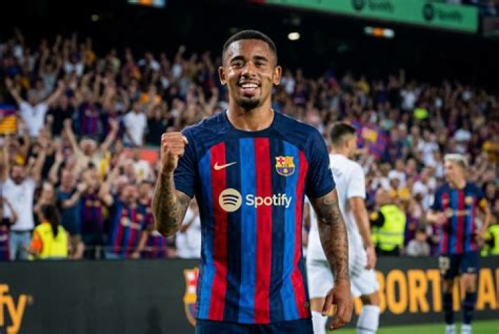 Gabriel Jesus' girlfriend, contract, stats, age, transfer, net worth in 2022, and more