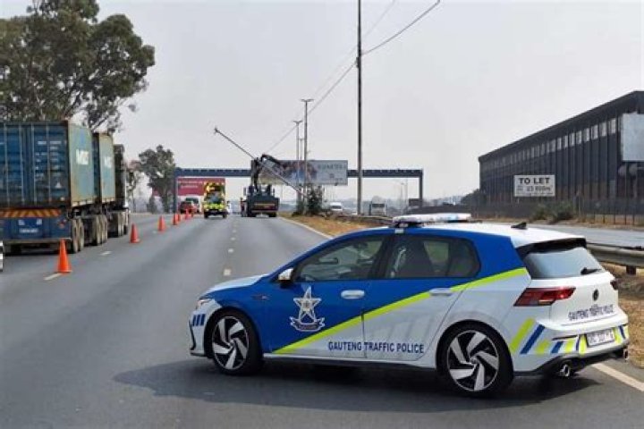 Gauteng police launched a manhunt for a Zimbabwean woman Gauteng police launched a manhunt for a Zimbabwean woman