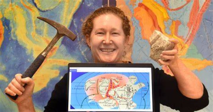 Geologist Dr Rose Turnbull, of GNS Science, analysing zircon crystals from Fiordland at a laboratory at Heidelberg University, Germany. Photo / GNS Science