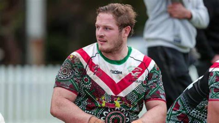 George Burgess' biography, age, wife, Instagram, stats, net worth