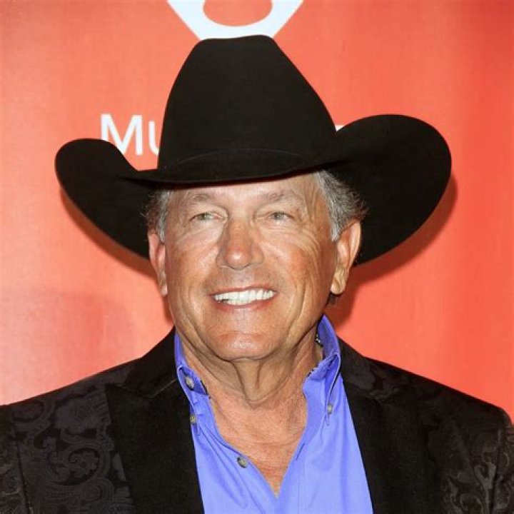 George Strait - Age, Bio, Birthday, Family, Net Worth