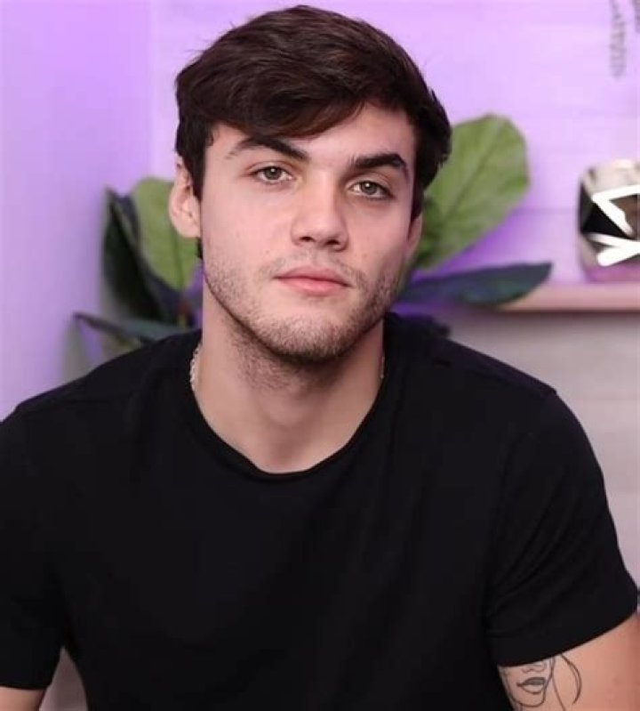Grayson Dolan Age, Wiki, Net Worth, Height and More