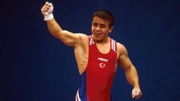 Halil Mutlu height