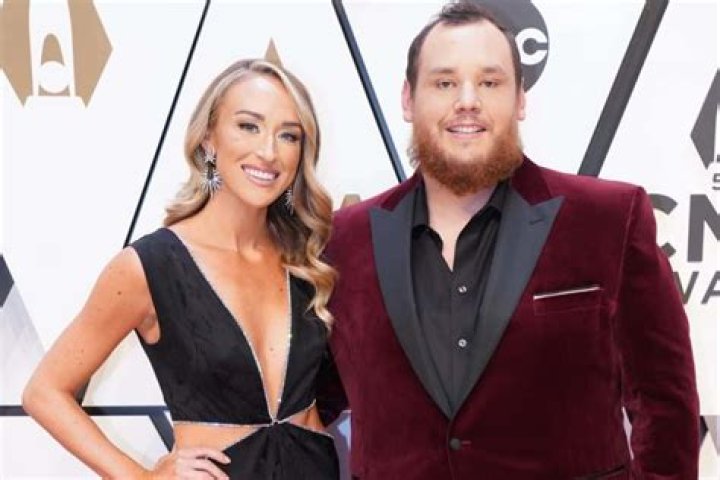 How Did Luke Combs Meet His Wife, Nicole Hocking? Country Now
