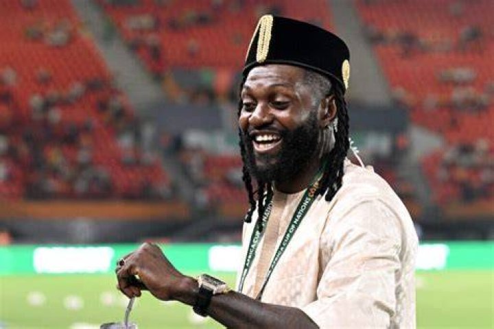 How old is Emmanuel Adebayor?