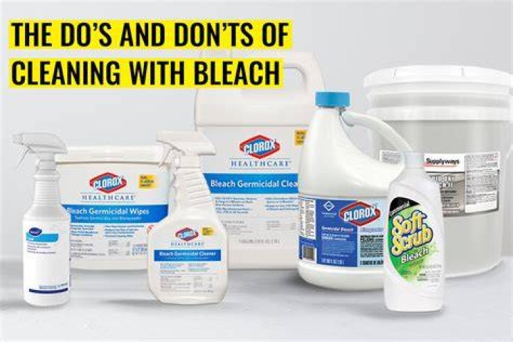 how to clean with bleach in bathroom