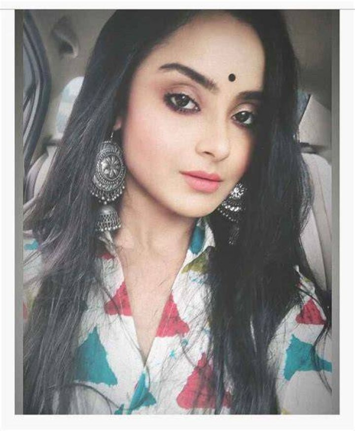 Ishita Ganguly Pic Download