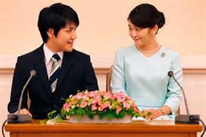 Japanese Princess Mako moves to United States. Japanese Princess Mako moves to United States.
