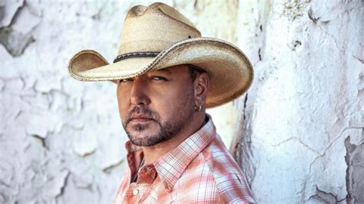 Jason Aldean Net Worth, Age, Height, Weight, Family, Wiki 2024
