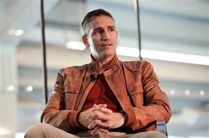 Jim Caviezel weight
