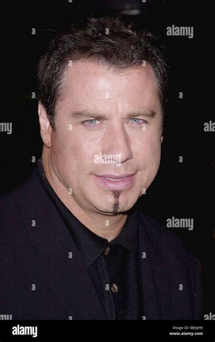 John Travolta researched a lot on how to be an addict as he had no experience. 
