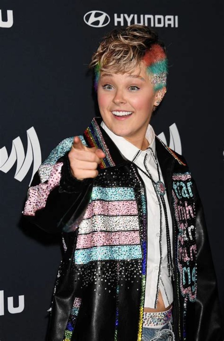 JoJo Siwa at the GLAAD Media Awards