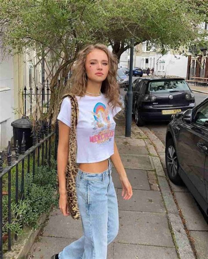 Julia Gisella Wiki, Bio, Facts, Age, Boyfriend, Net Worth