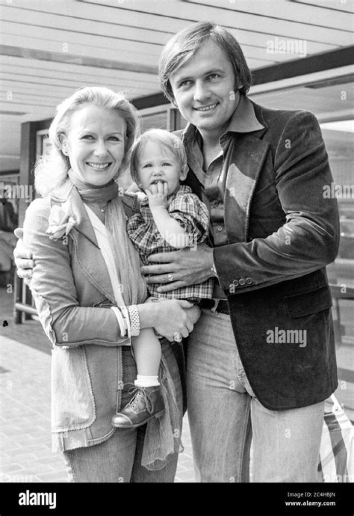 Juliet Mills and Michael Miklenda Forum, Juliet Mills and Michael Miklenda Discussion Board