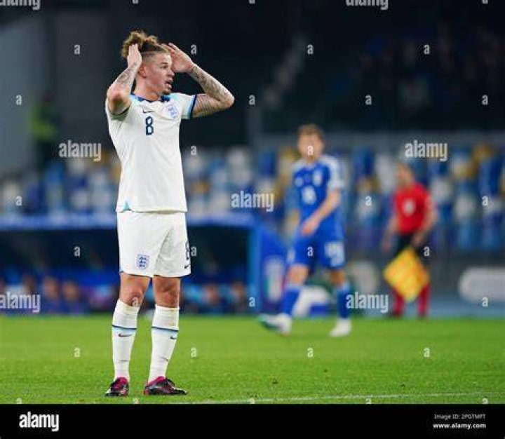 Kalvin Phillips looks dejected during the UEFA EURO 2024 qualifying round group C match between Italy and England at Stadio Diego Armando Maradona. Photo by Emmanuele Ciancaglini.