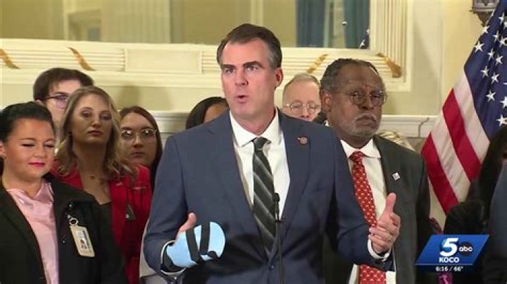 Kevin Stitt height