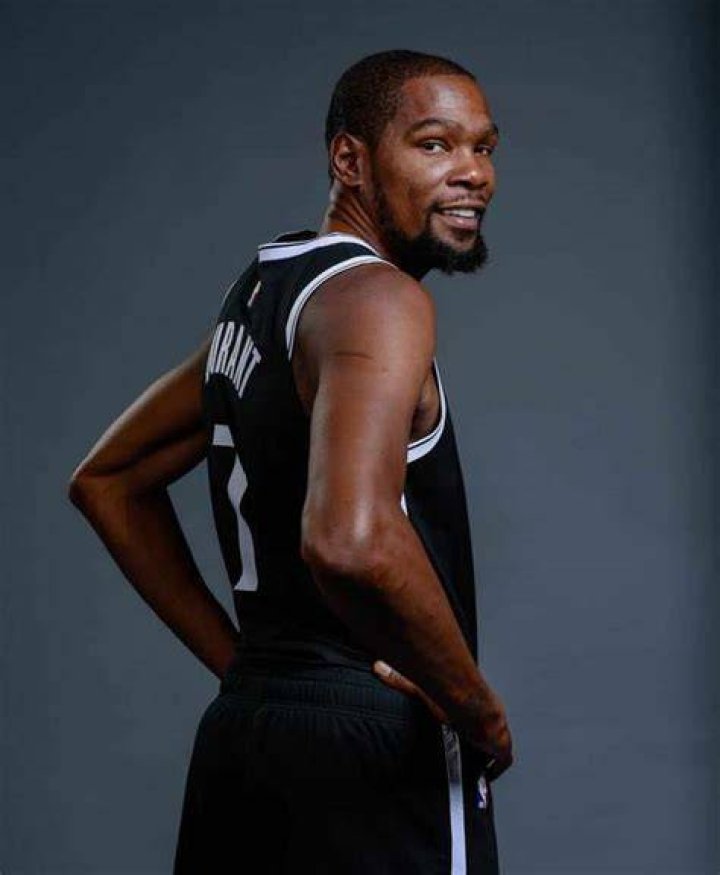 Kevin Wayne Durant weight