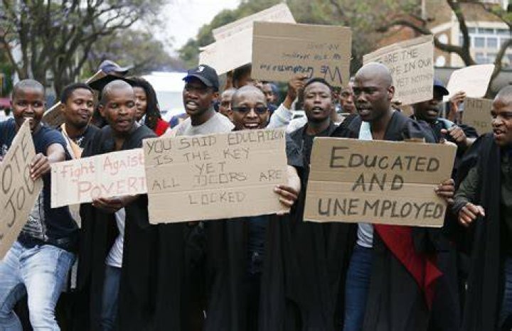 Lack of jobs for black managers 'troubles' Vieira