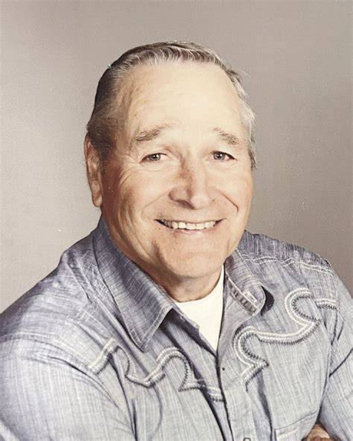 Larry Clasen Obituary 82 :Remembering Beloved Bellevue Resident Remembers Larry John Clasen