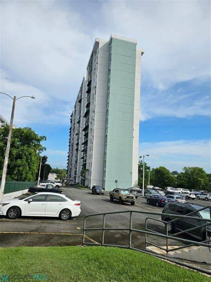 (l-r) Roni Benjamini, Partner & Co-Founder of SBD1Oak and Joseph Stern, Partner & Co-Founder of SBD1Oak (photo via Denice Flores Almendares) LIC condo towers