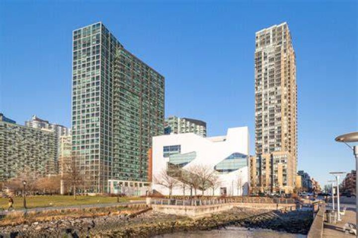 Long Island City condos
