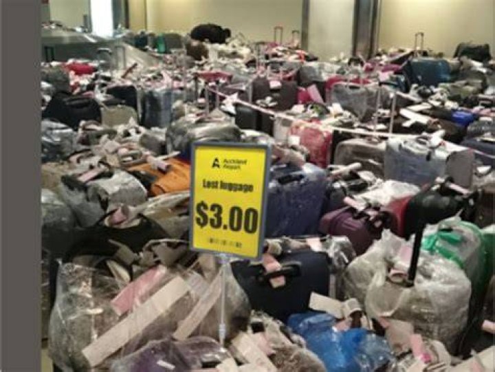Luggage scam using Auckland Airport offers 1000 unclaimed bags for $3