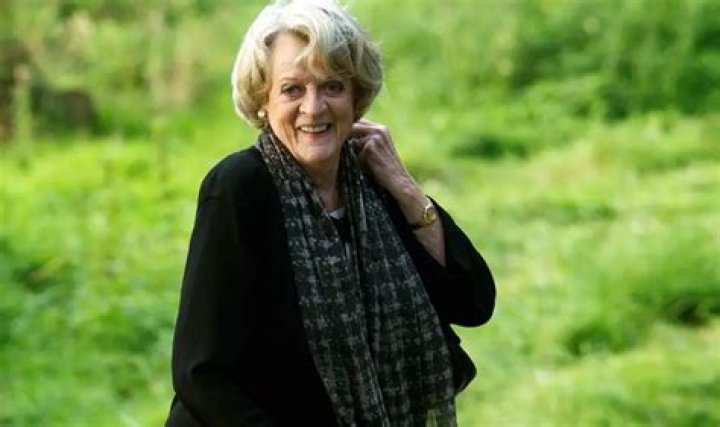 Maggie Smith Net worth, Age: Weight, Bio-Wiki, Kids, Partner
