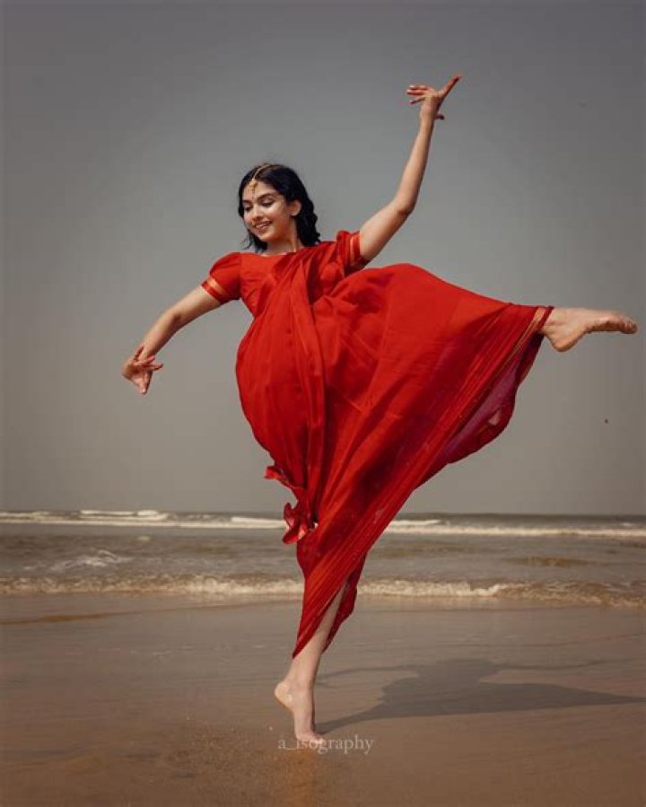Mamitha Baiju Look In Red Saree Mamitha Baiju Photoshoot