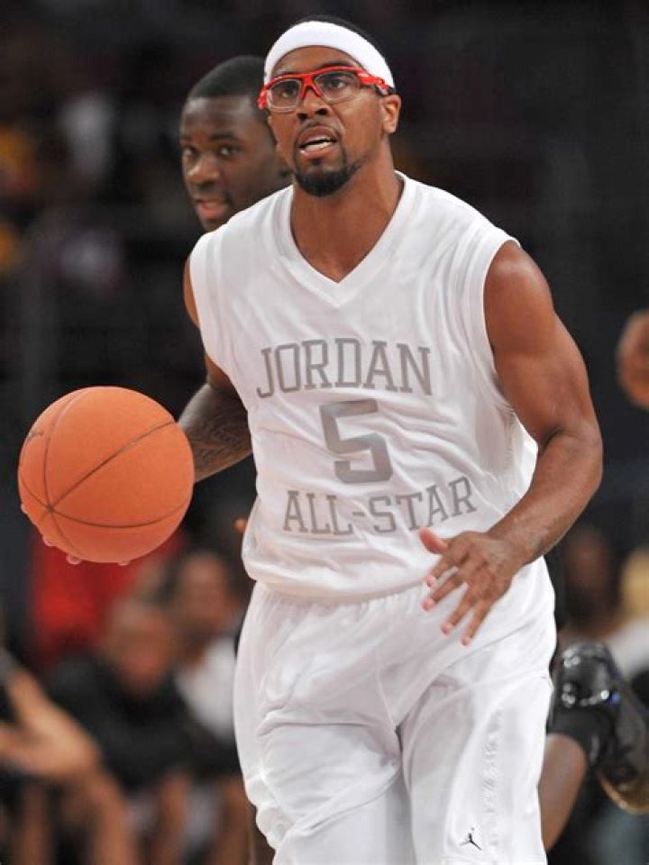 Marcus Jordan holding a basketball