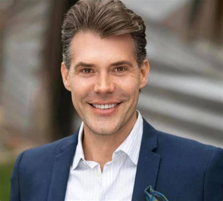 Matthew Redden, A Beloved Member of Bradly’s HG/Birch Rak Clothier Family has died at 41